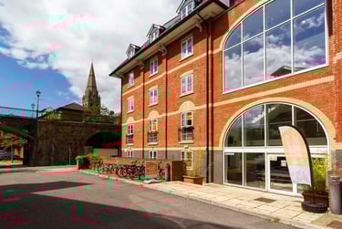 1 bed studio, Lower North Street, City Centre, Exeter, EX43EU - Image 10